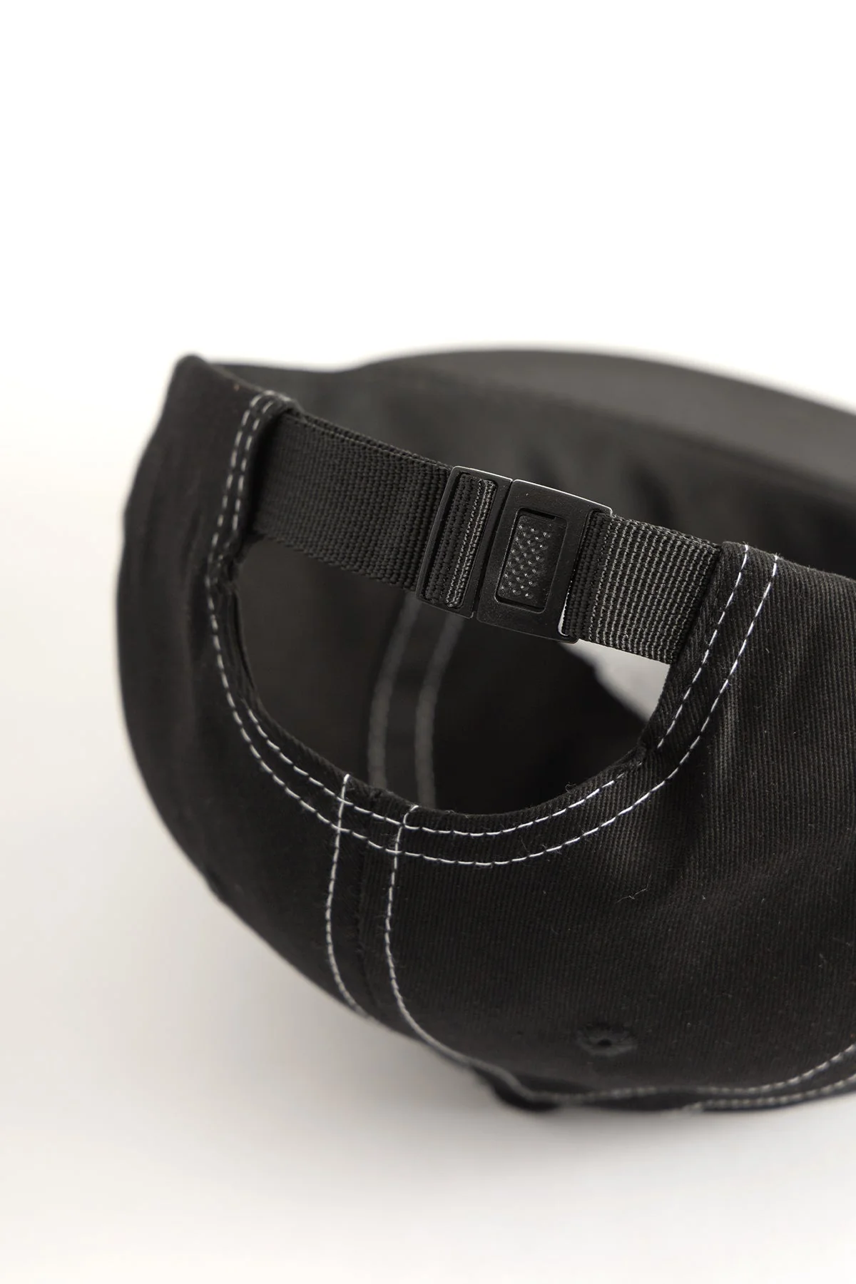 Service Works - Arch Logo Contrast Stitch Cap - Black - Image 3