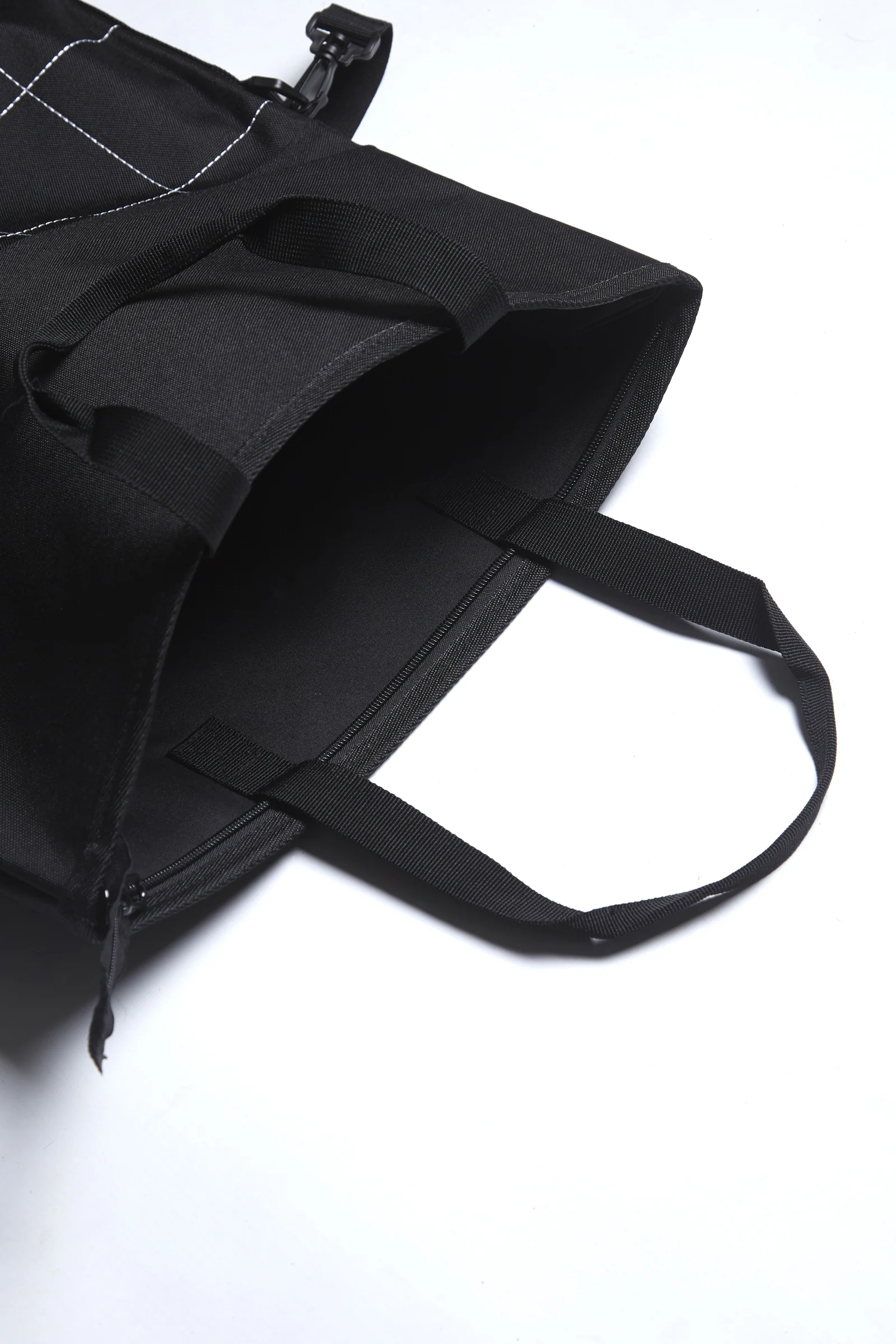Blacksmith - 3 Way Tote - Black/Black - Image 6