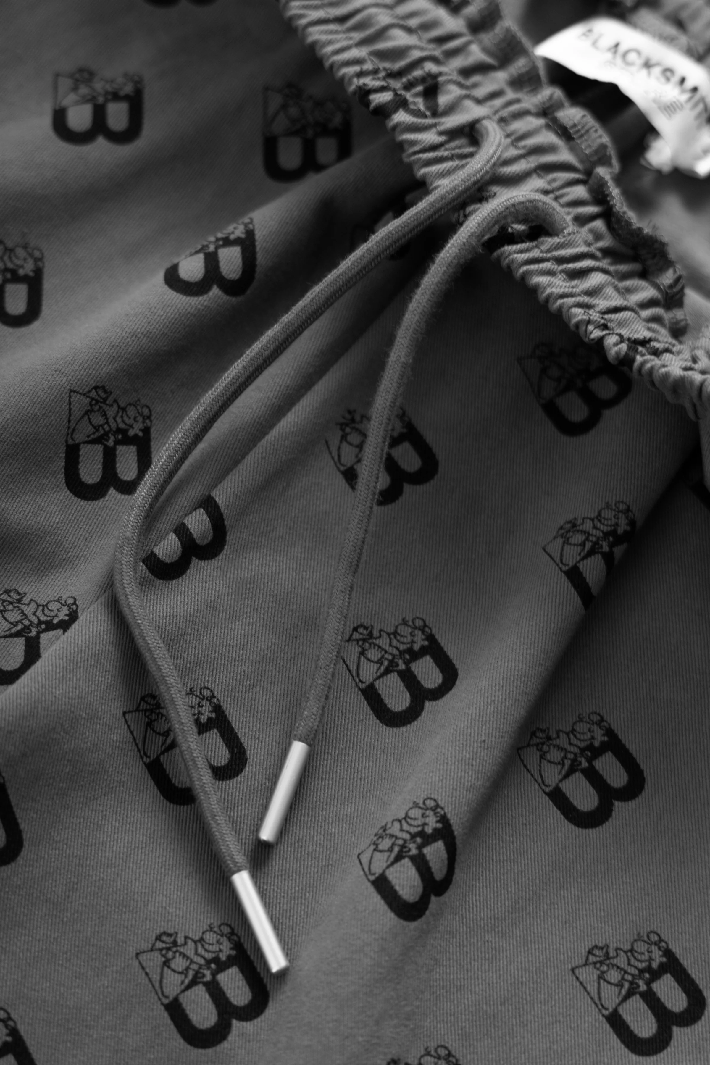Blacksmith - All Over Grafter Shorts - Grey - Image 4