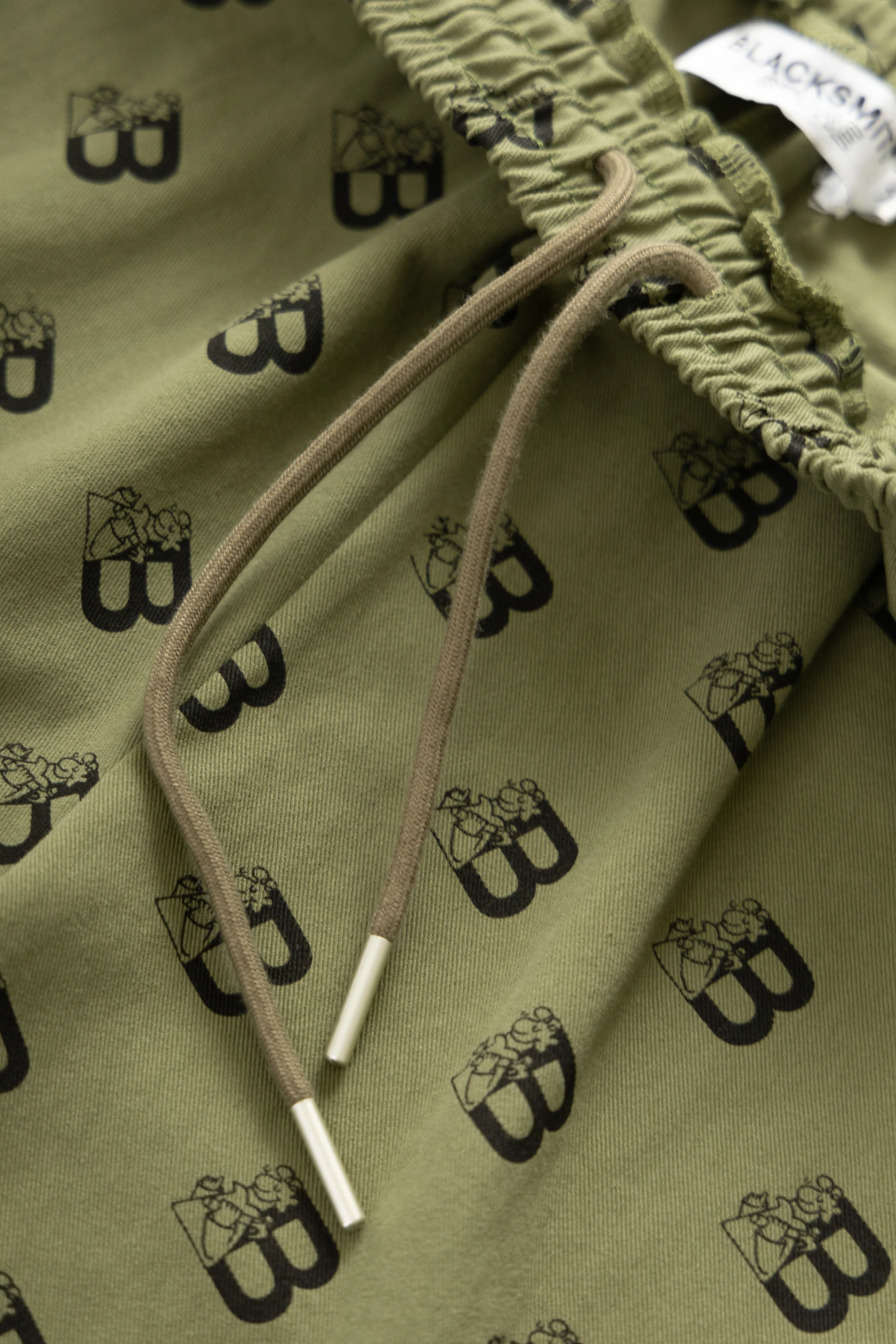 Blacksmith - All Over Grafter Shorts - Olive - Image 4