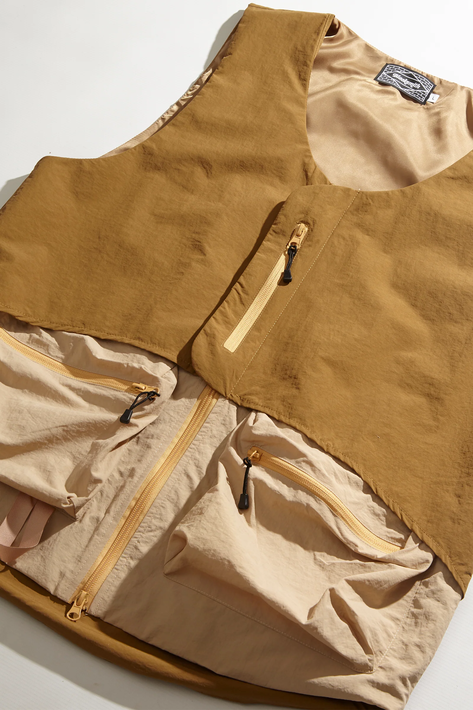 Blacksmith - Crinkle Nylon Vest - Coffee - Image 2