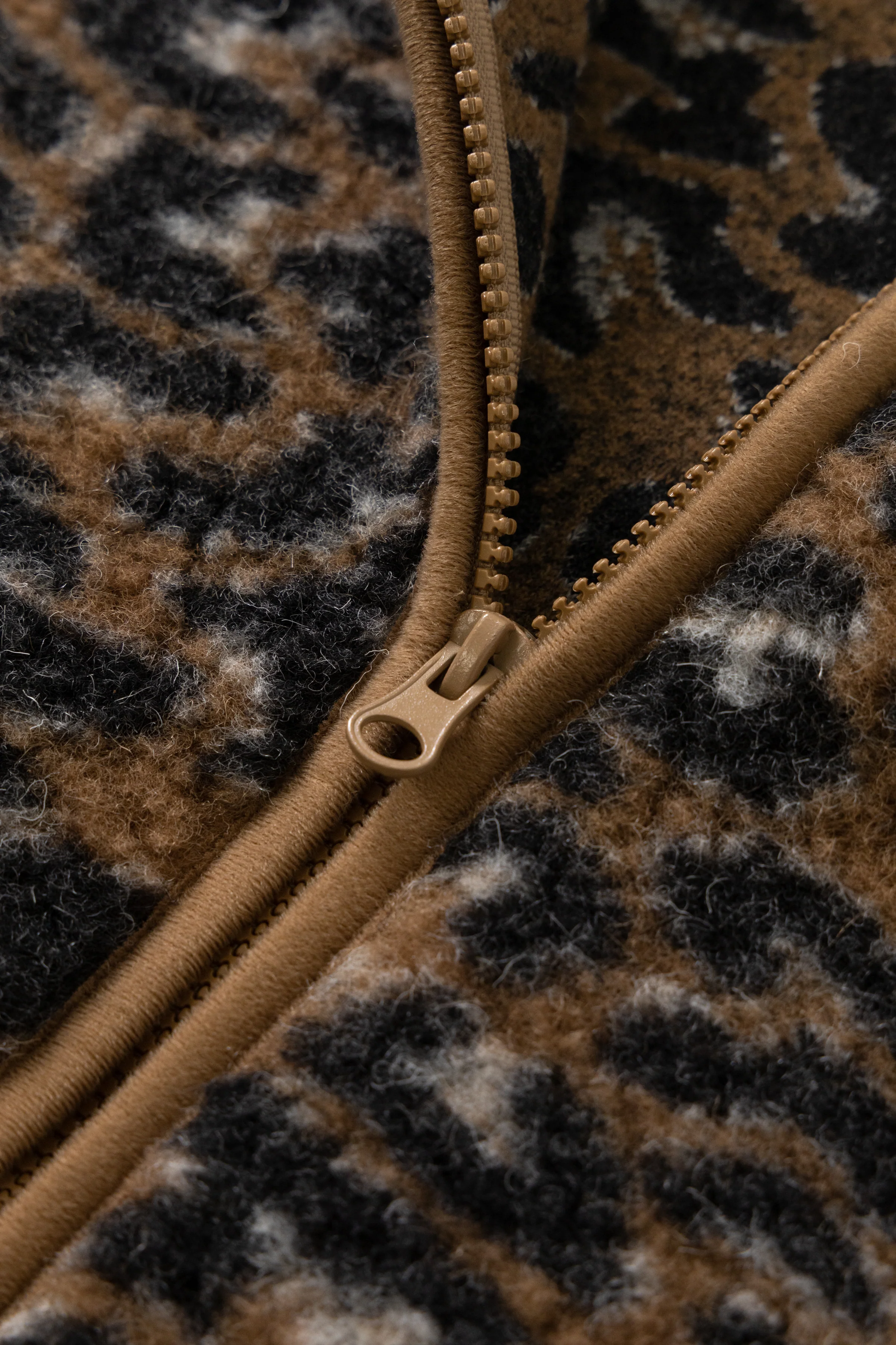 Coldbreaker - Pepitco Vest - Leopard - Image 8