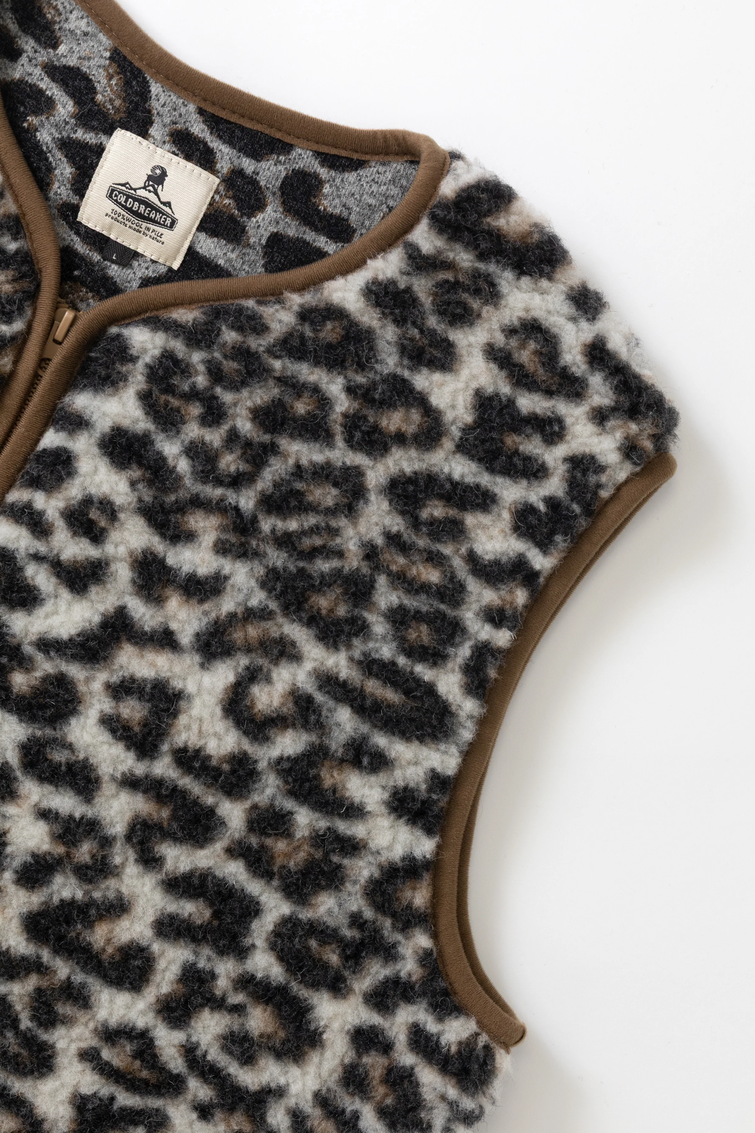 Coldbreaker - Pepitco Vest - White Leopard - Image 6
