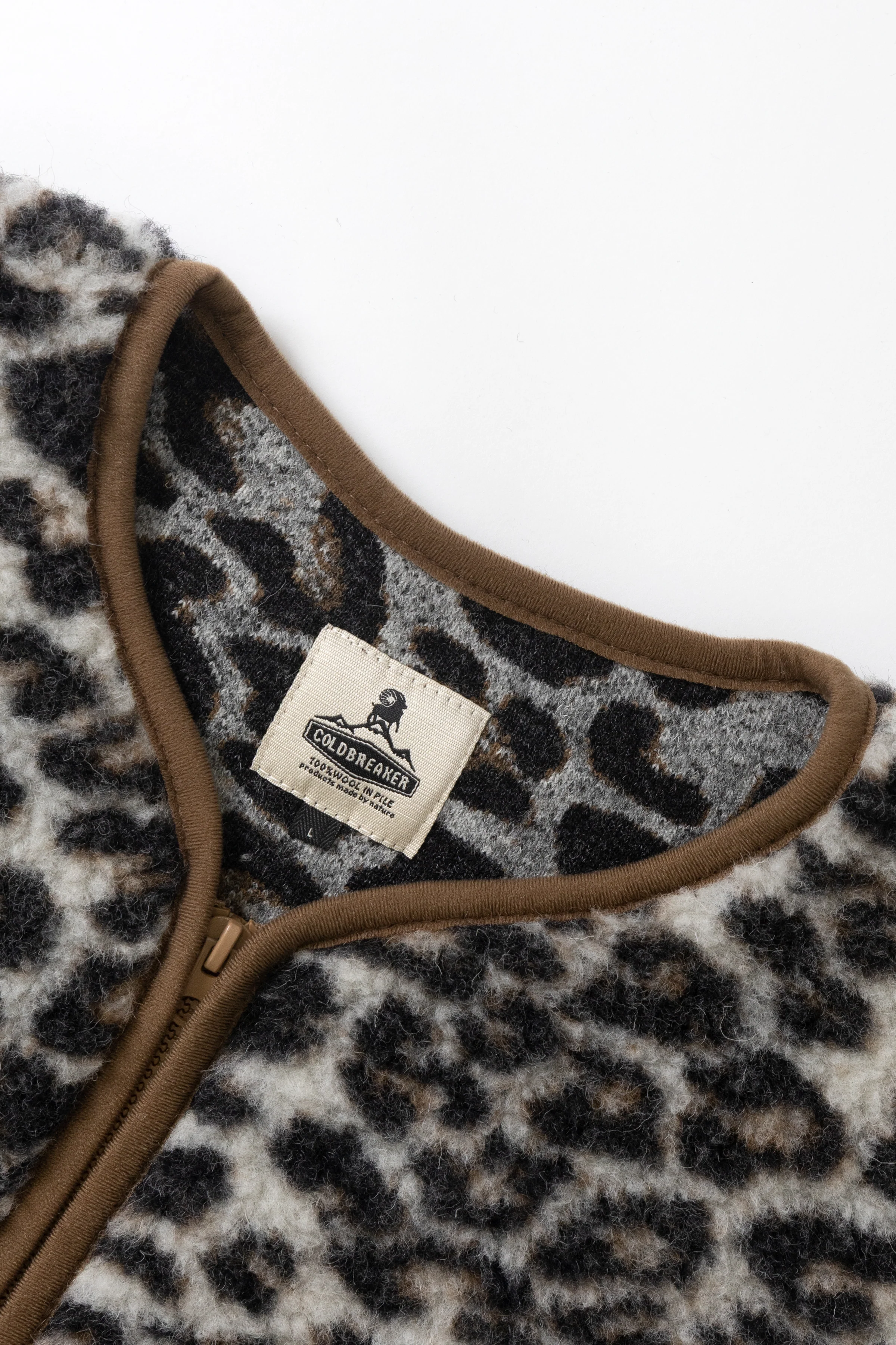 Coldbreaker - Pepitco Vest - White Leopard - Image 7
