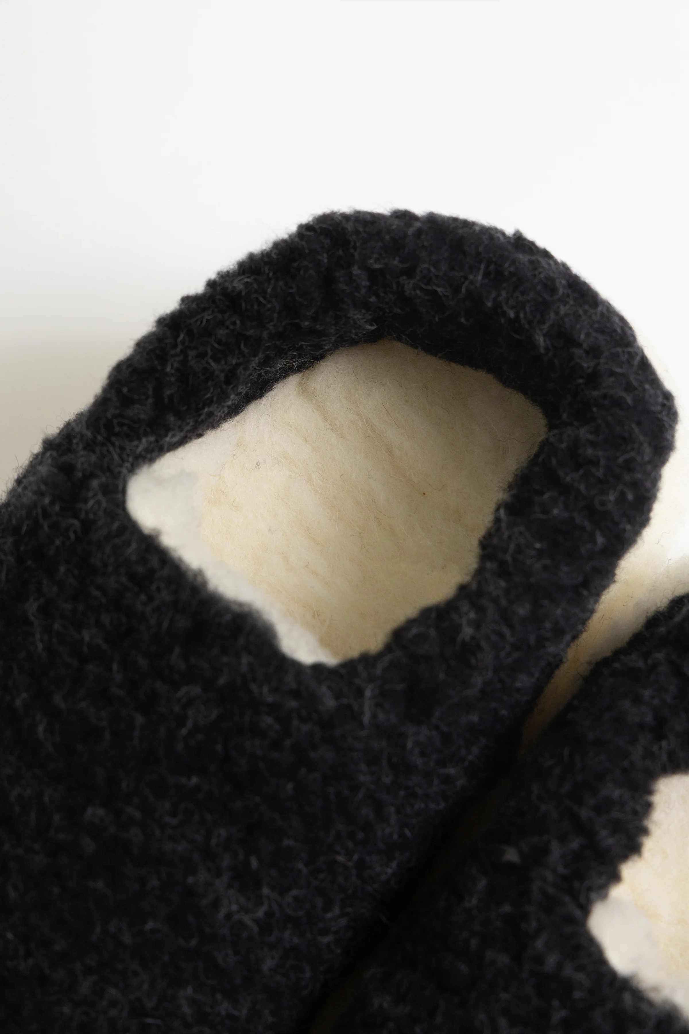 Coldbreaker - Siberian Slippers - Black - Image 3