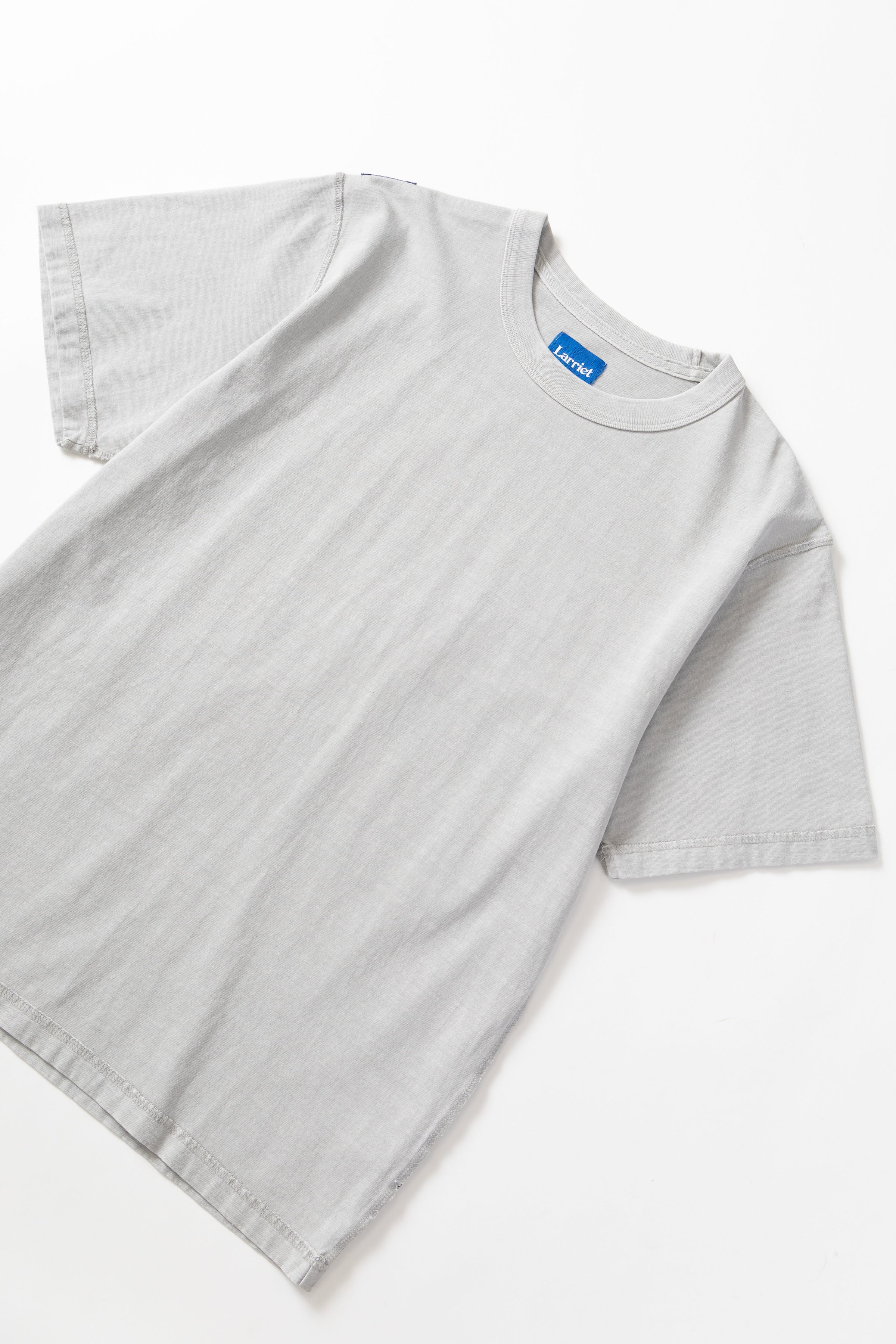 Larriet - Blind Tee - Grey - Image 4