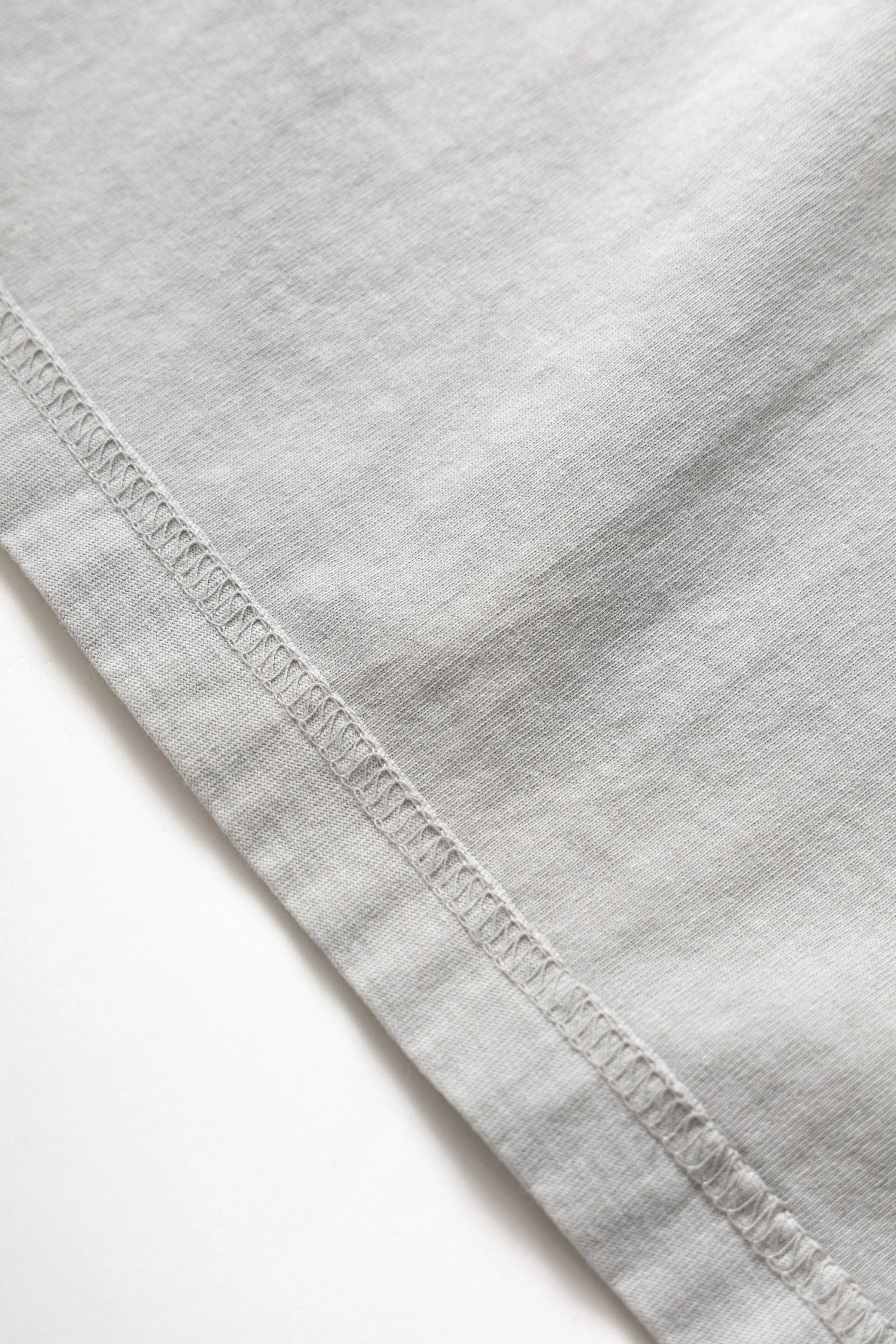 Larriet - Blind Tee - Grey - Image 8