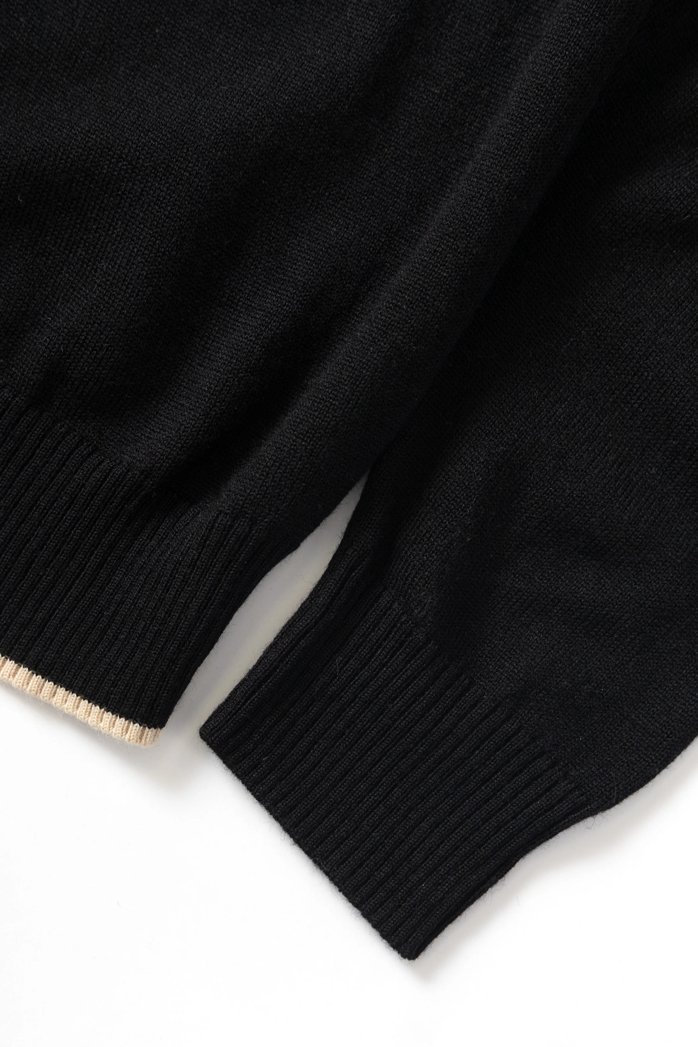 Larriet - Gains Knit - Black - Image 5