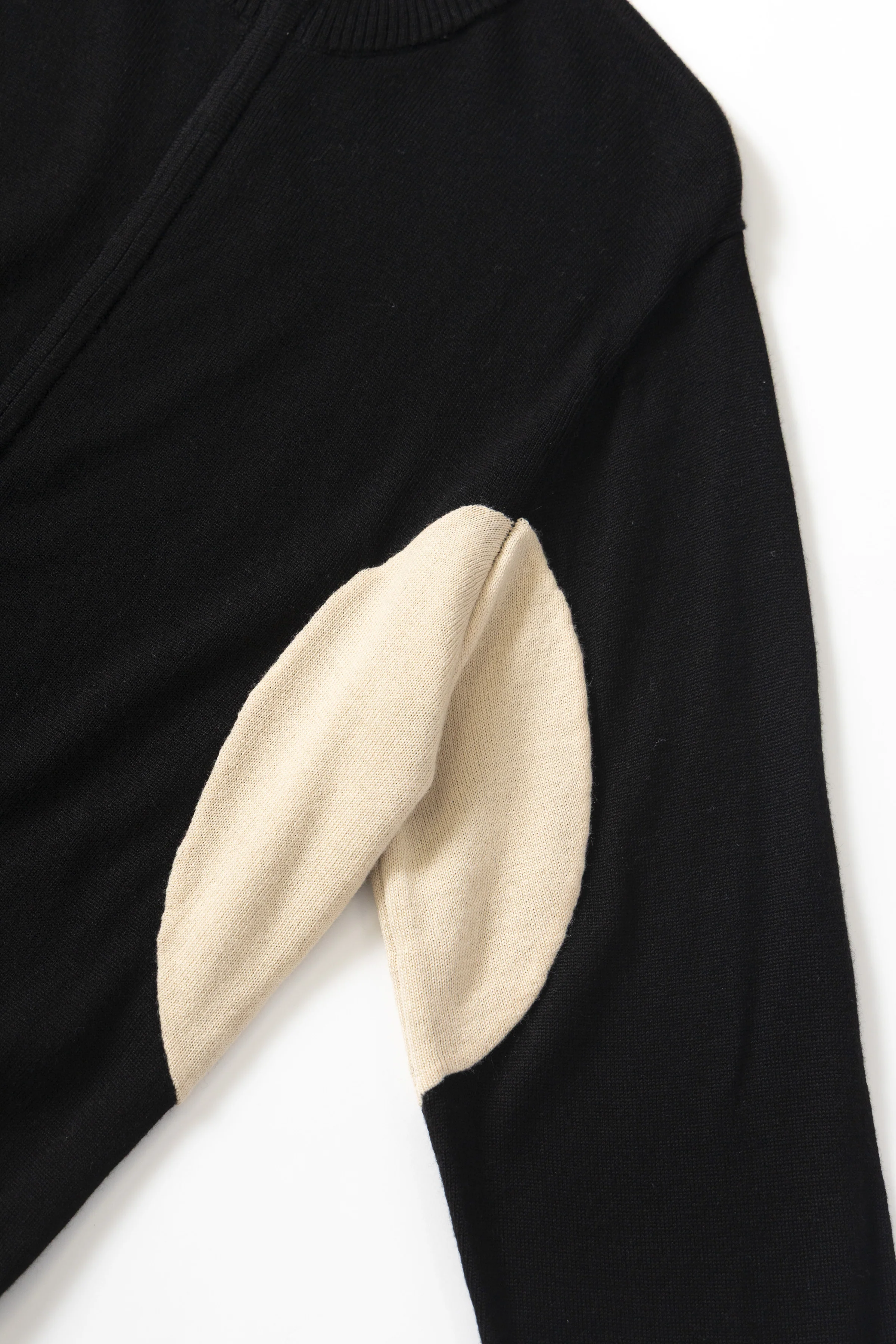 Larriet - Gains Knit - Black - Image 6