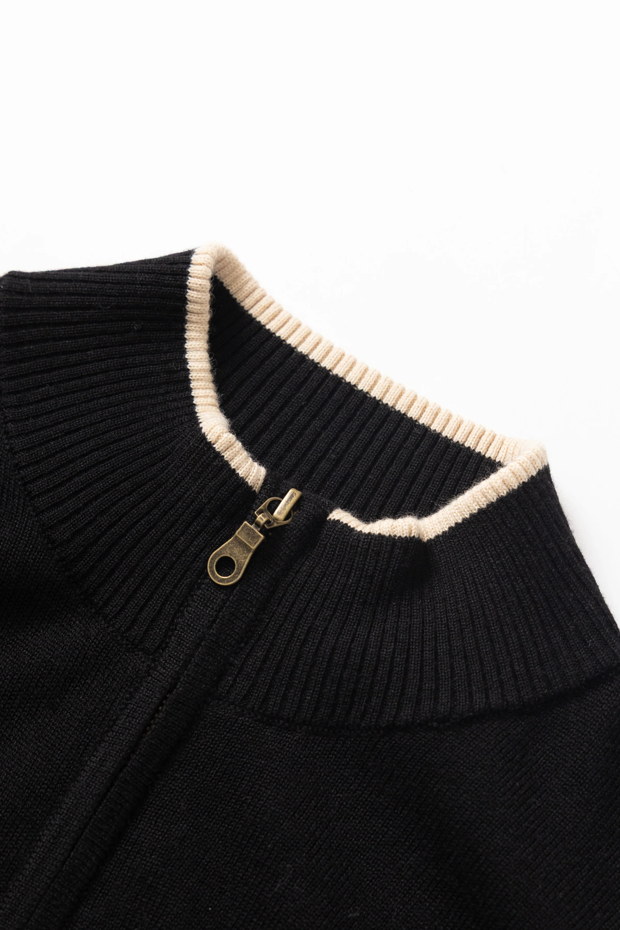 Larriet - Gains Knit - Black - Image 7