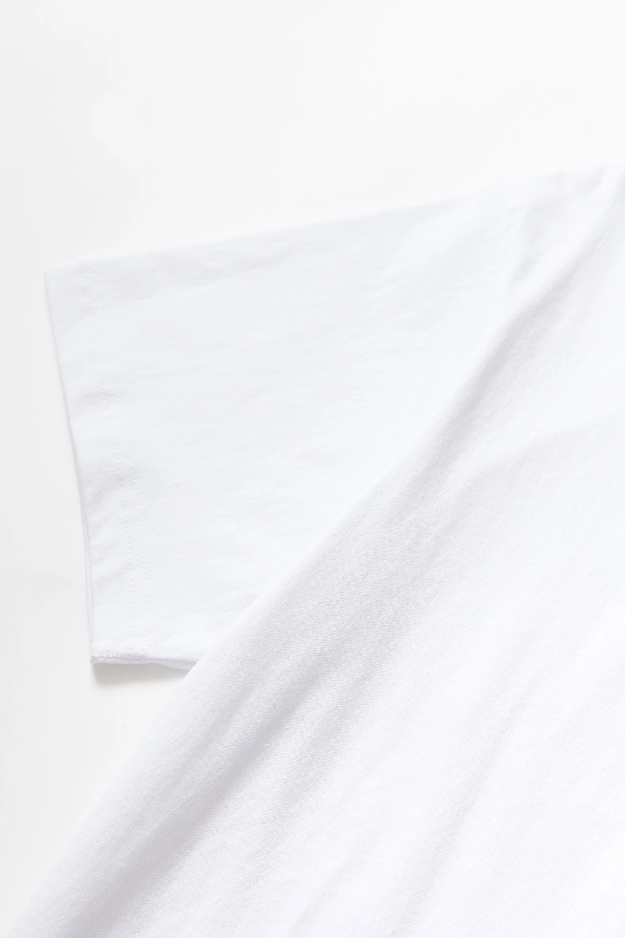 Larriet - Lasso Pocket Tee - White - Image 6