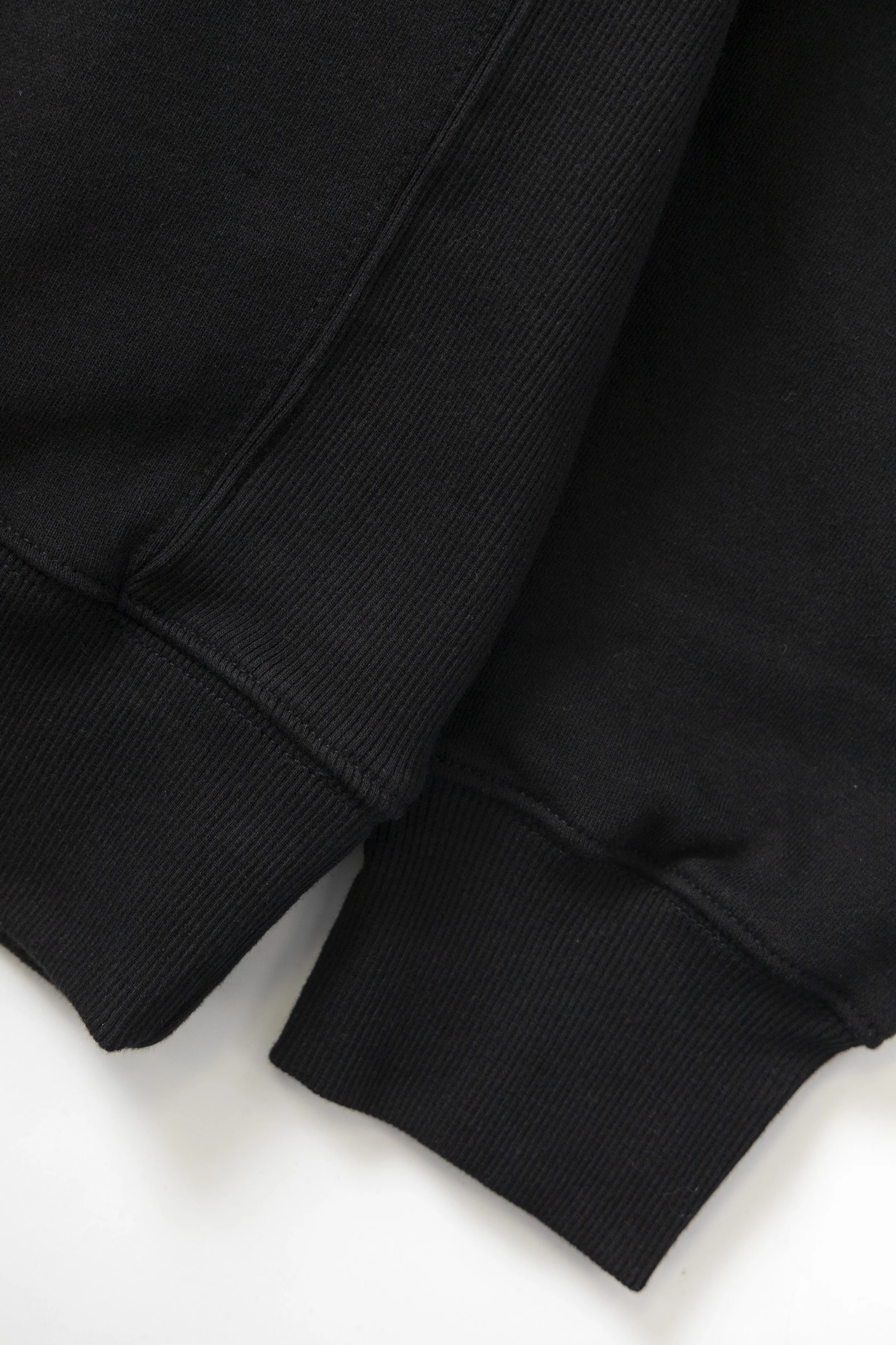 Larriet - Maus 1/4 Zip Fleece - Black - Image 7