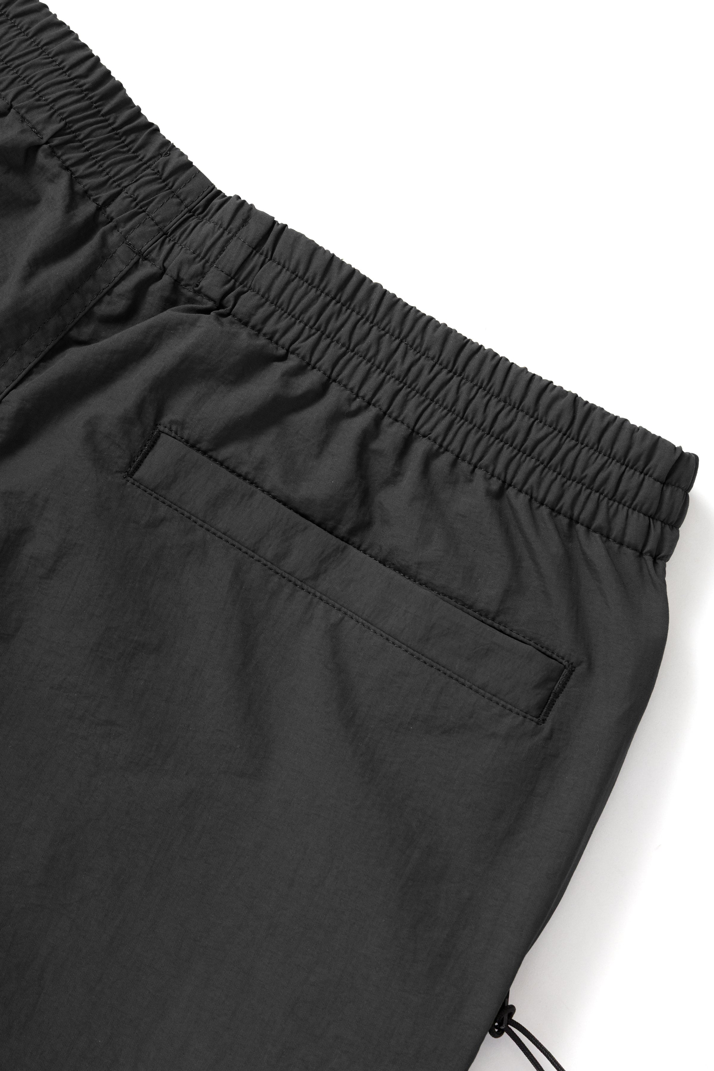 Larriet - Rec Shorts - Black - Image 8