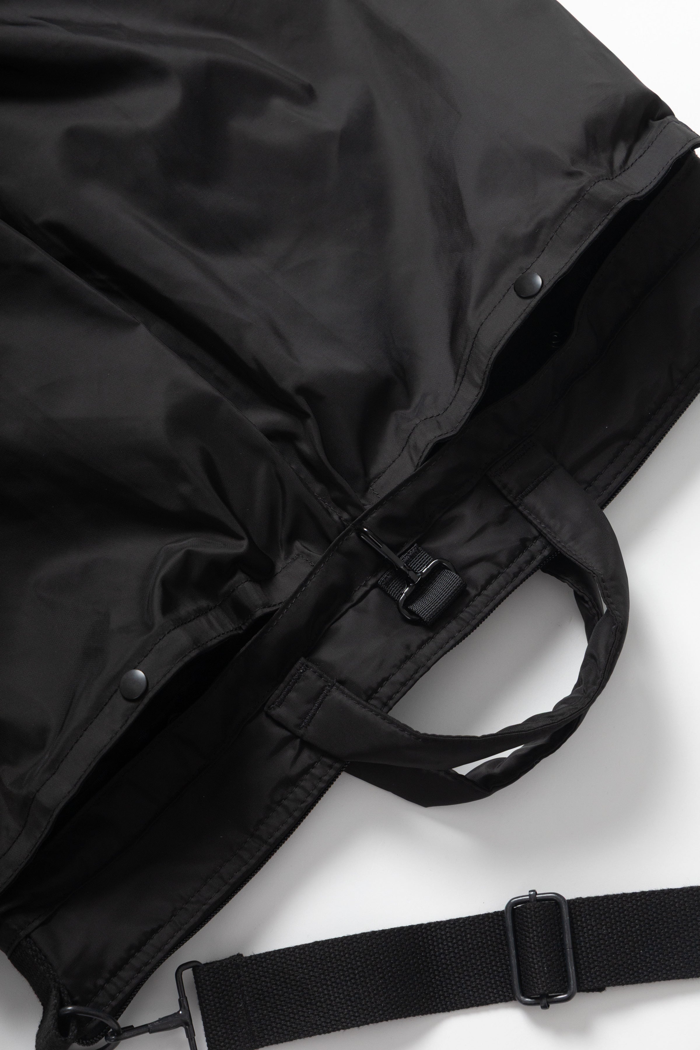 Non Stock MFG - Quilted Nylon Helmet Bag - Black - Image 4