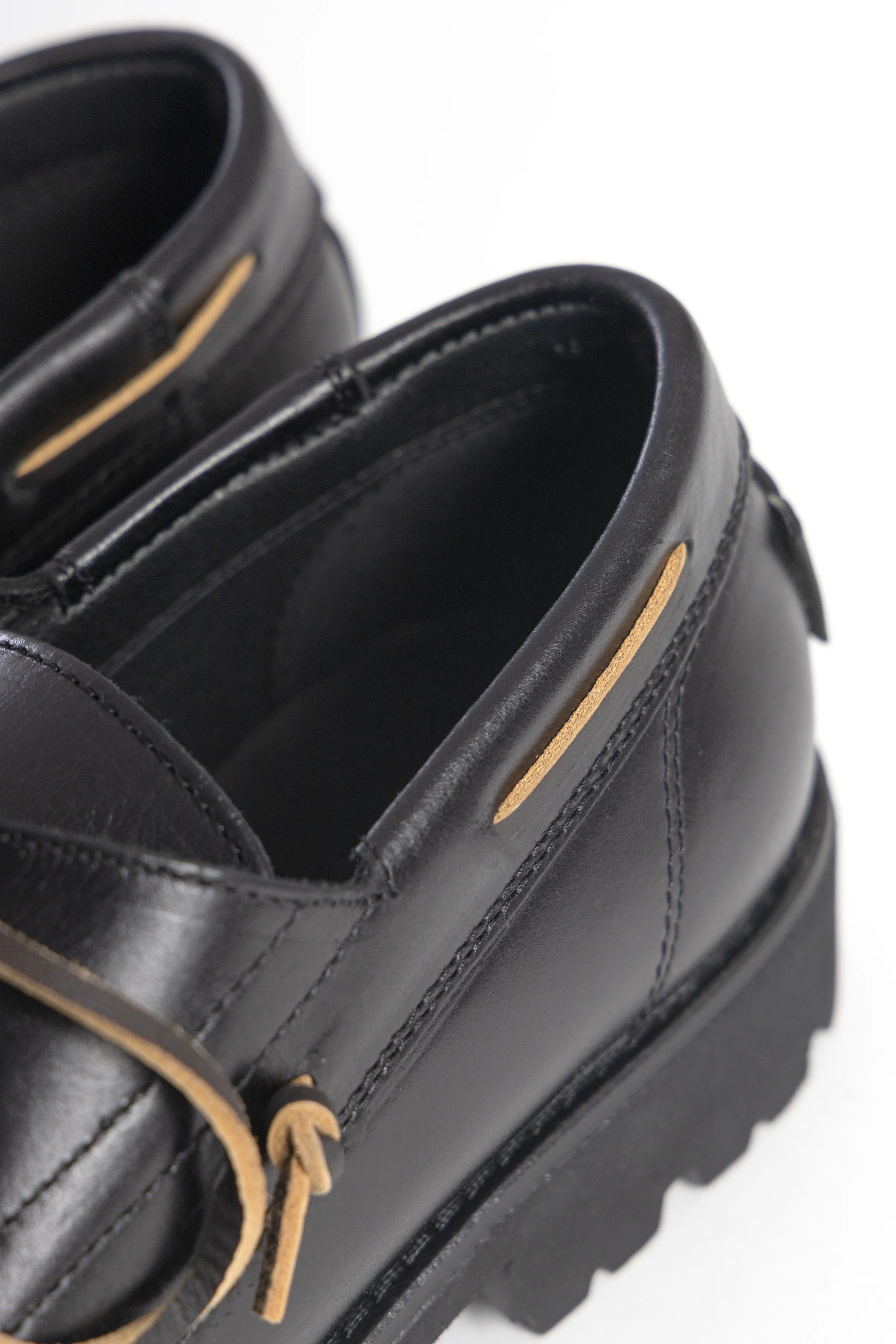 Pompeii - Bristol Boat Shoe - Black - Image 4
