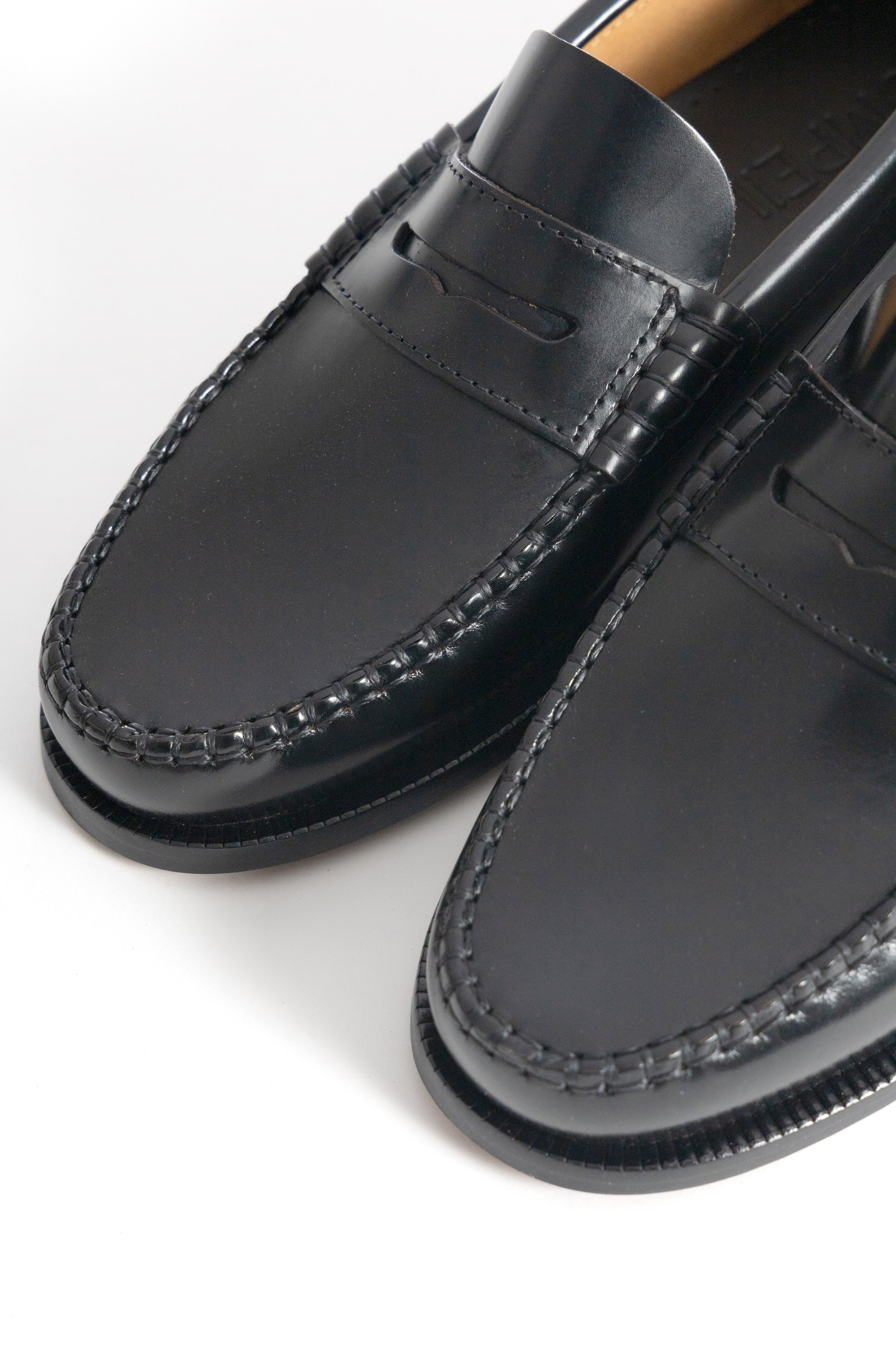 Pompeii - Vega Loafer - Black - Image 2