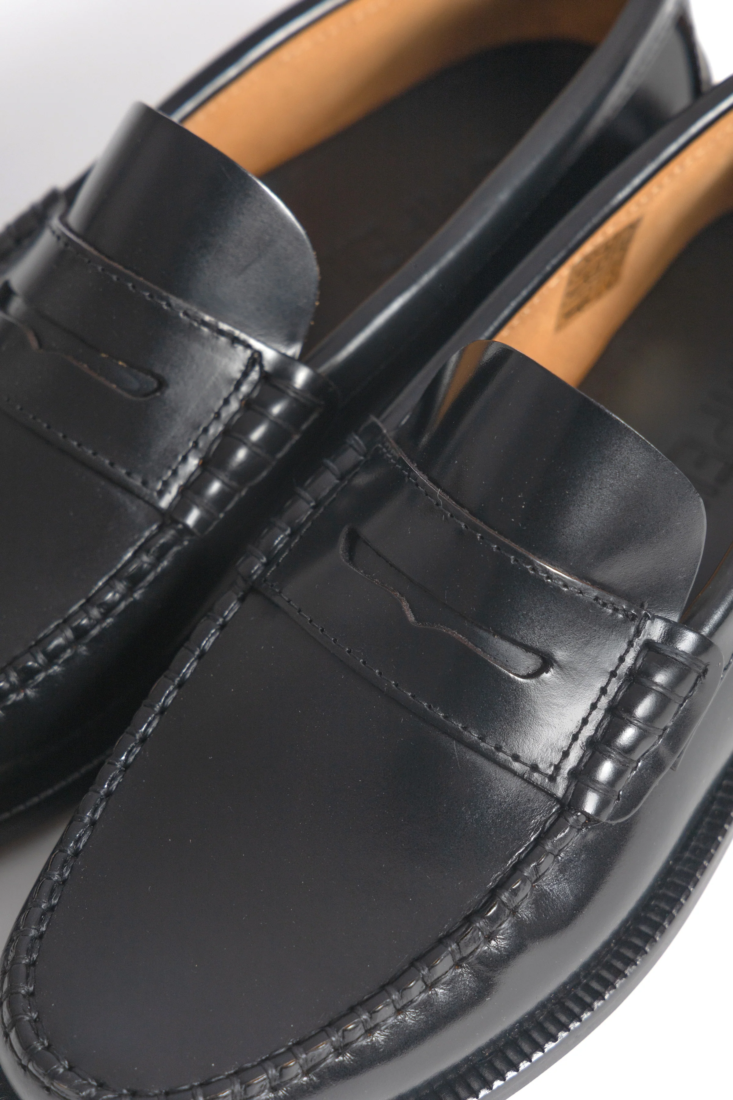 Pompeii - Vega Loafer - Black - Image 3