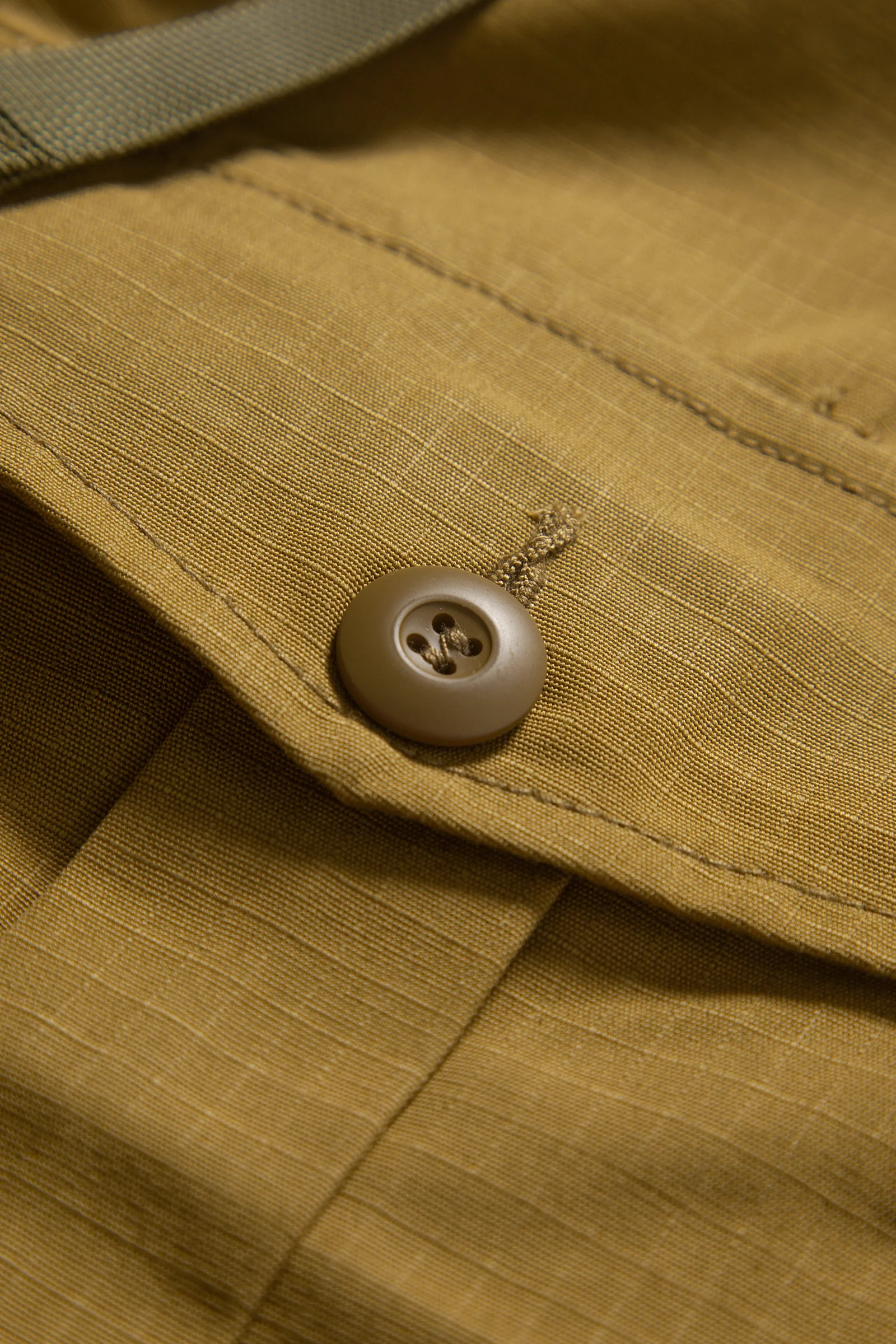 Red Ruggison -  Hiking Shorts - Khaki - Image 3