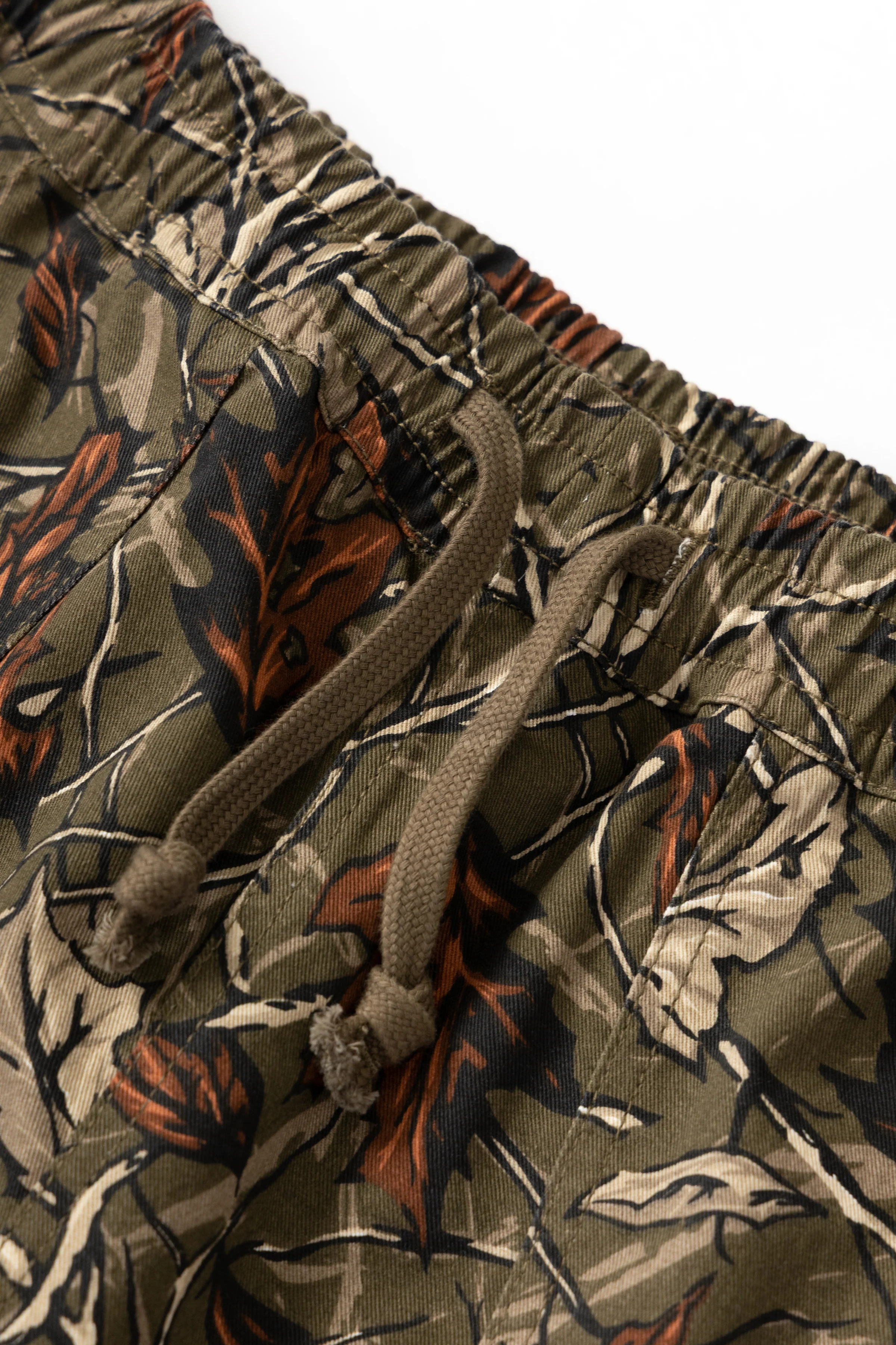 Service Works - Patterned Chef Shorts - Real Tree - Image 3