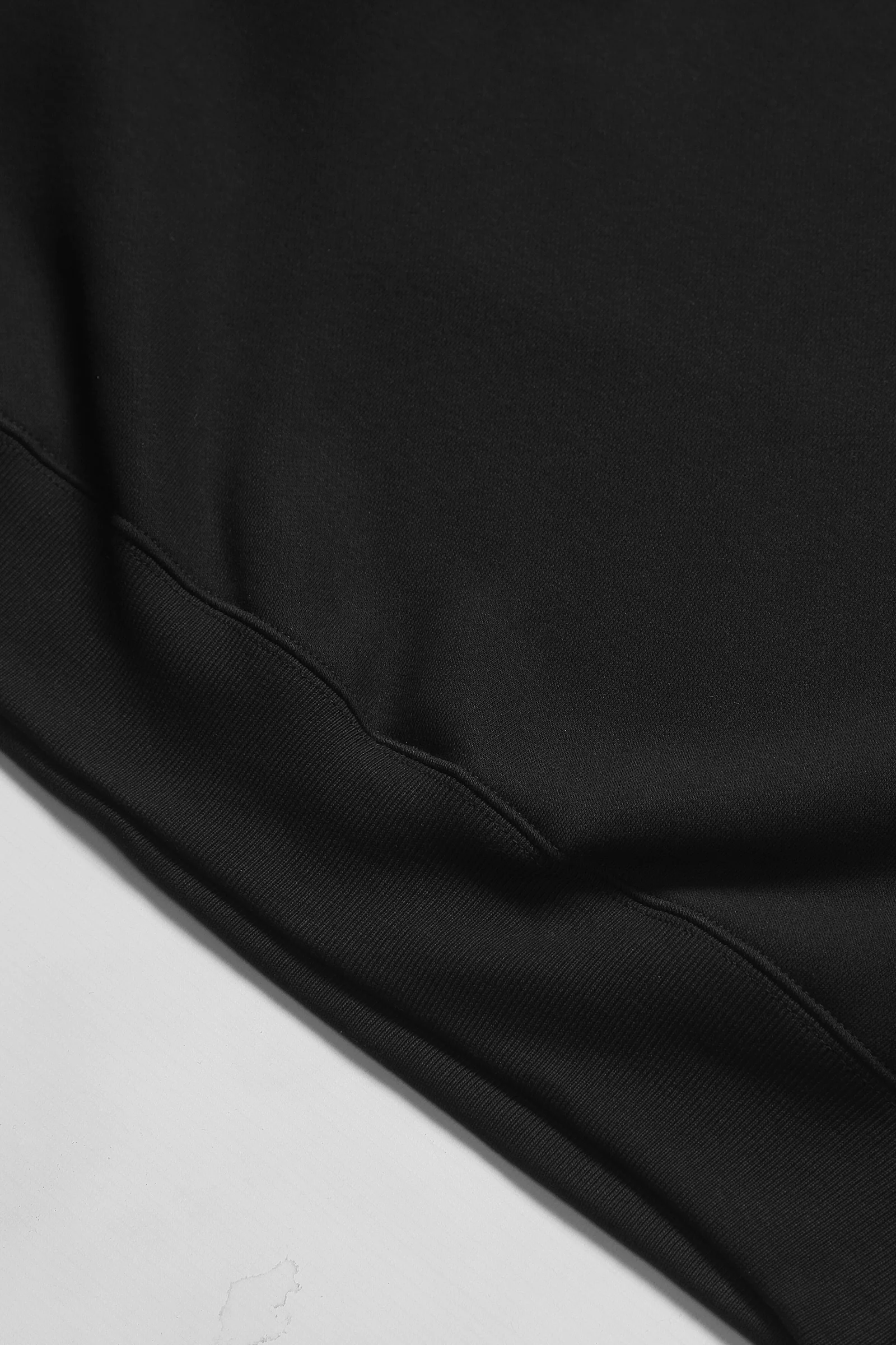 United Athle - 5928 10oz Crewneck - Black - Image 4