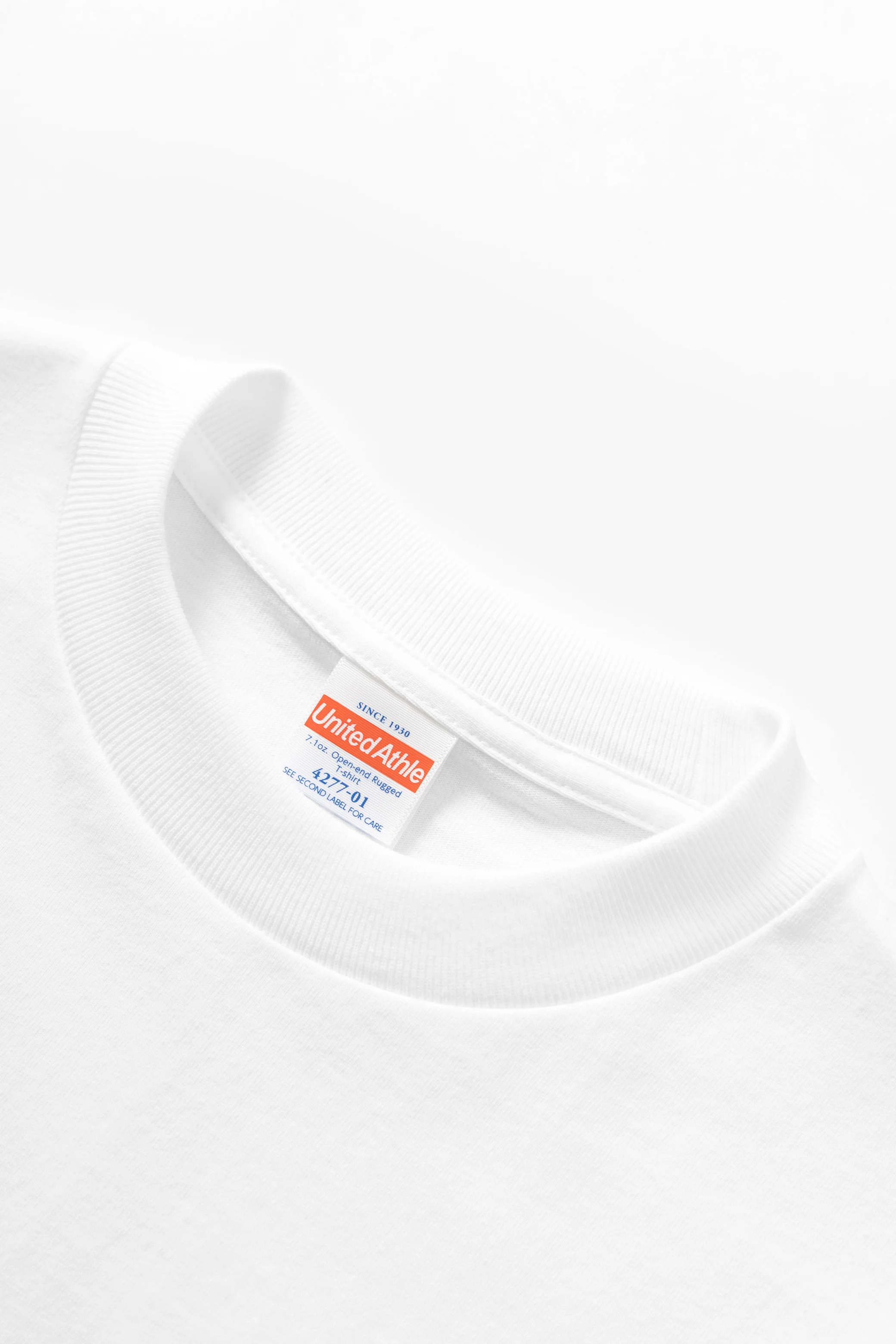 United Athle - 4277 7oz Open End Rugged T-Shirt - White - Image 2