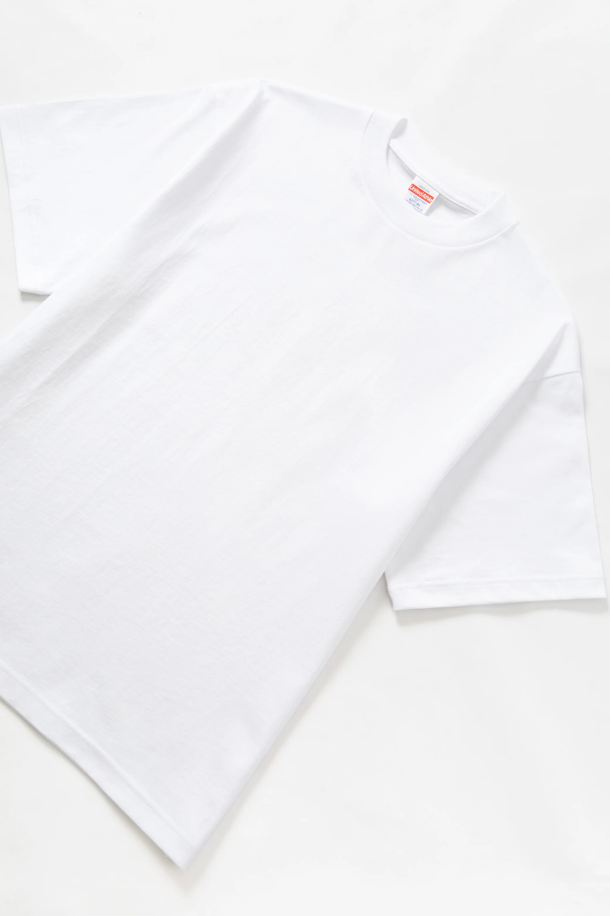 United Athle - 4277 7oz Open End Rugged T-Shirt - White - Image 3