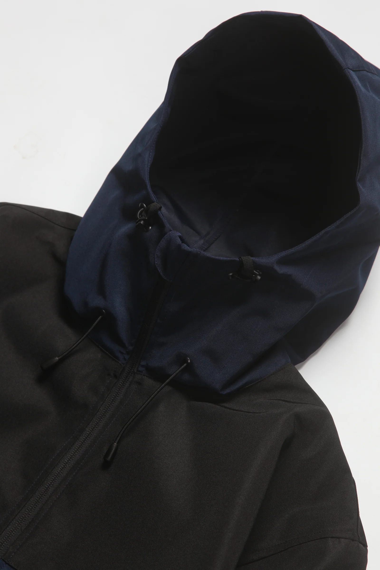 United Athle - 7489 Two Tone Shell Parka - Navy/Black - Image 2